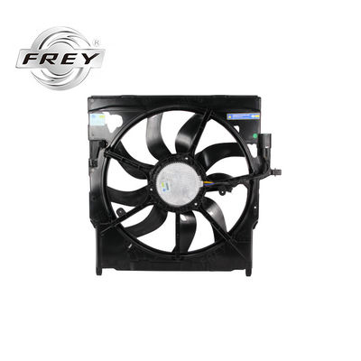 El enfriamiento del motor de BMW X5 E70 X6 E71 E72 parte el ventilador del radiador 850W 17427616104