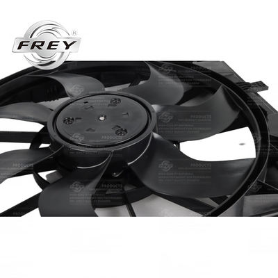piezas de enfriamiento prácticas del motor del ventilador del radiador 600W 17418642161 para BMW F10 F11 F18 525I