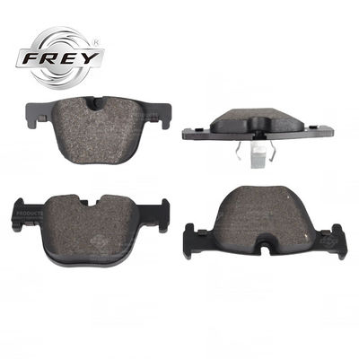El sistema de frenos 34206799813 parte las pastillas de freno de la rueda trasera para BMW F35 335Li F34 340i