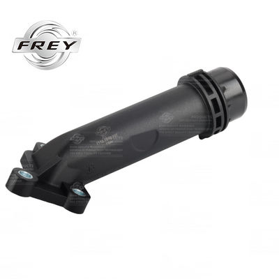 Conector 11127810707 del sistema de enfriamiento de las piezas de enfriamiento del motor E70N E71 E84